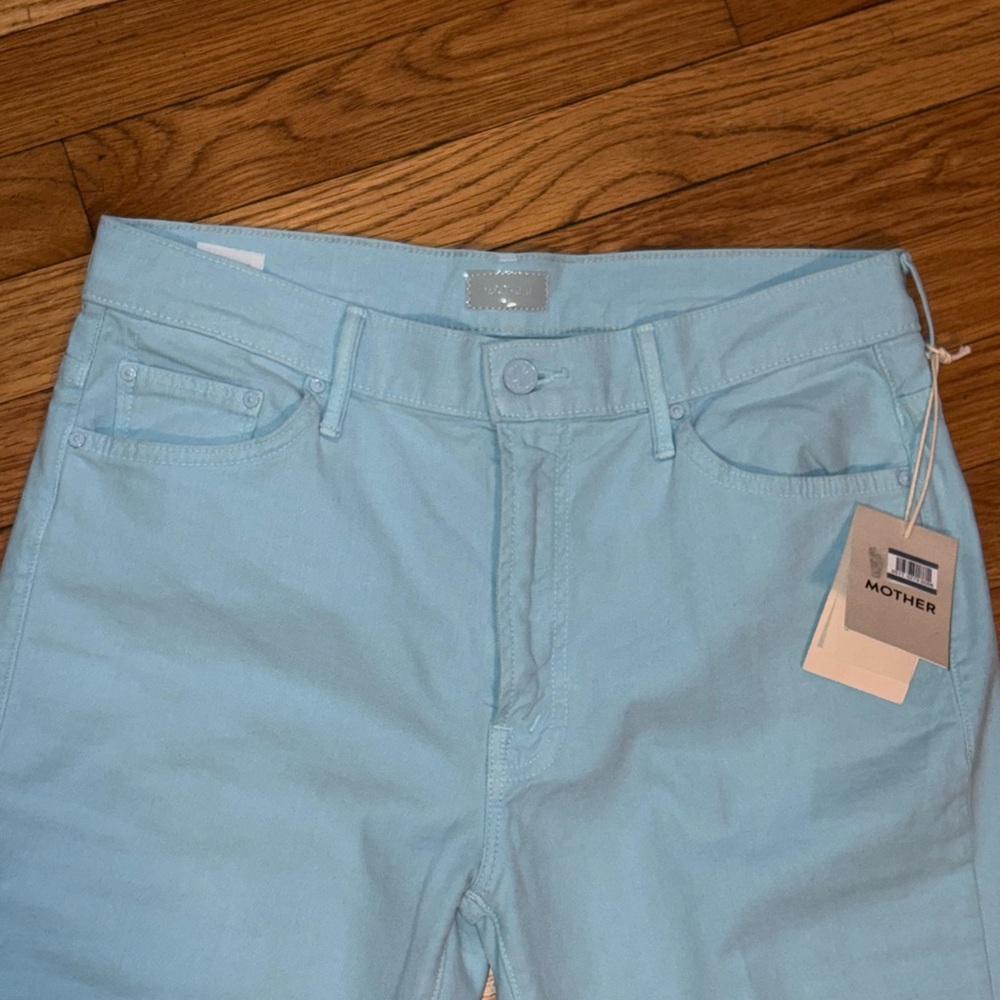 MOTHER The Insider Crop Step Fray in Sky Blue - Picture 7 of 13